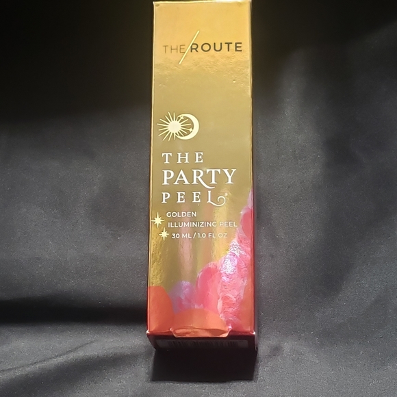 The Route The Party Peel Golden Illuminizing Peel, New - Picture 9 of 15